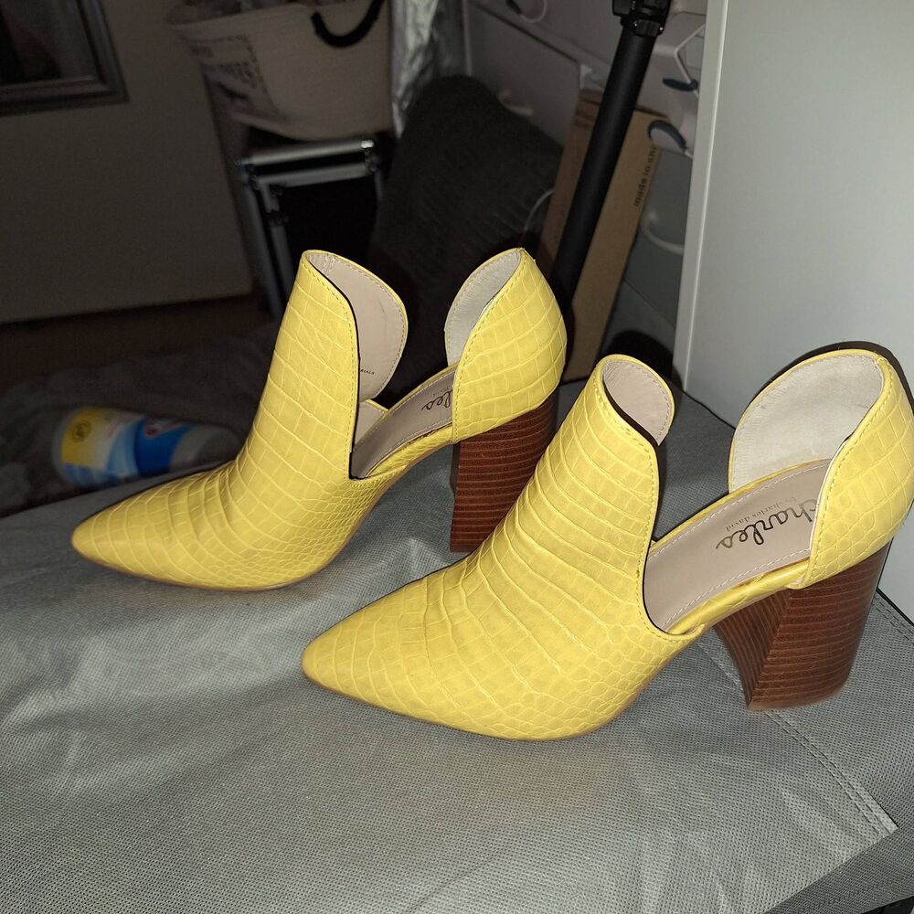 Charles By Charles David Mustard Size 7.5 Gently used Short Ankle Boots